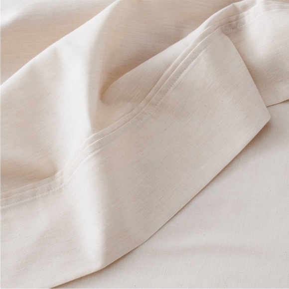 LAST ONE!!! Hearth & Hand Magnolia Melange Sheet Set Oatmeal (Queen) - Picture 3 of 4